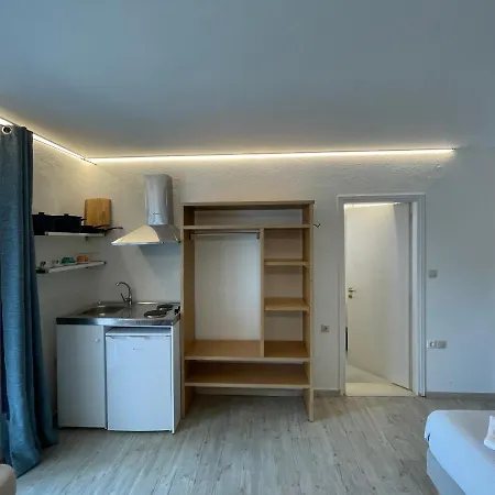 Casa de hóspedes Syros Village Vári