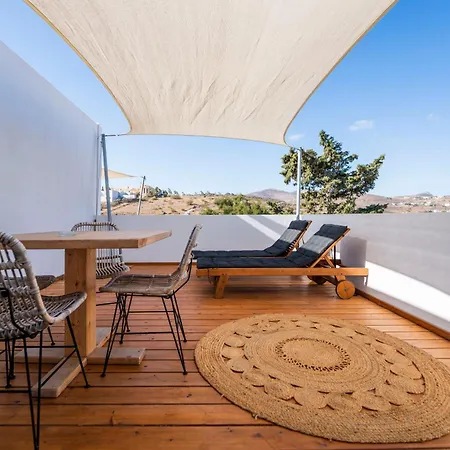 Guest house Syros Village 4*