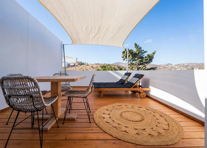 Guest house Syros Village 4*