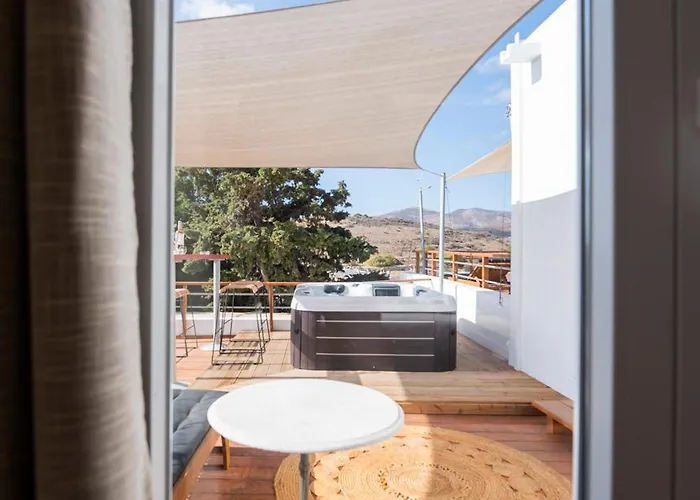 Guest house Syros Village